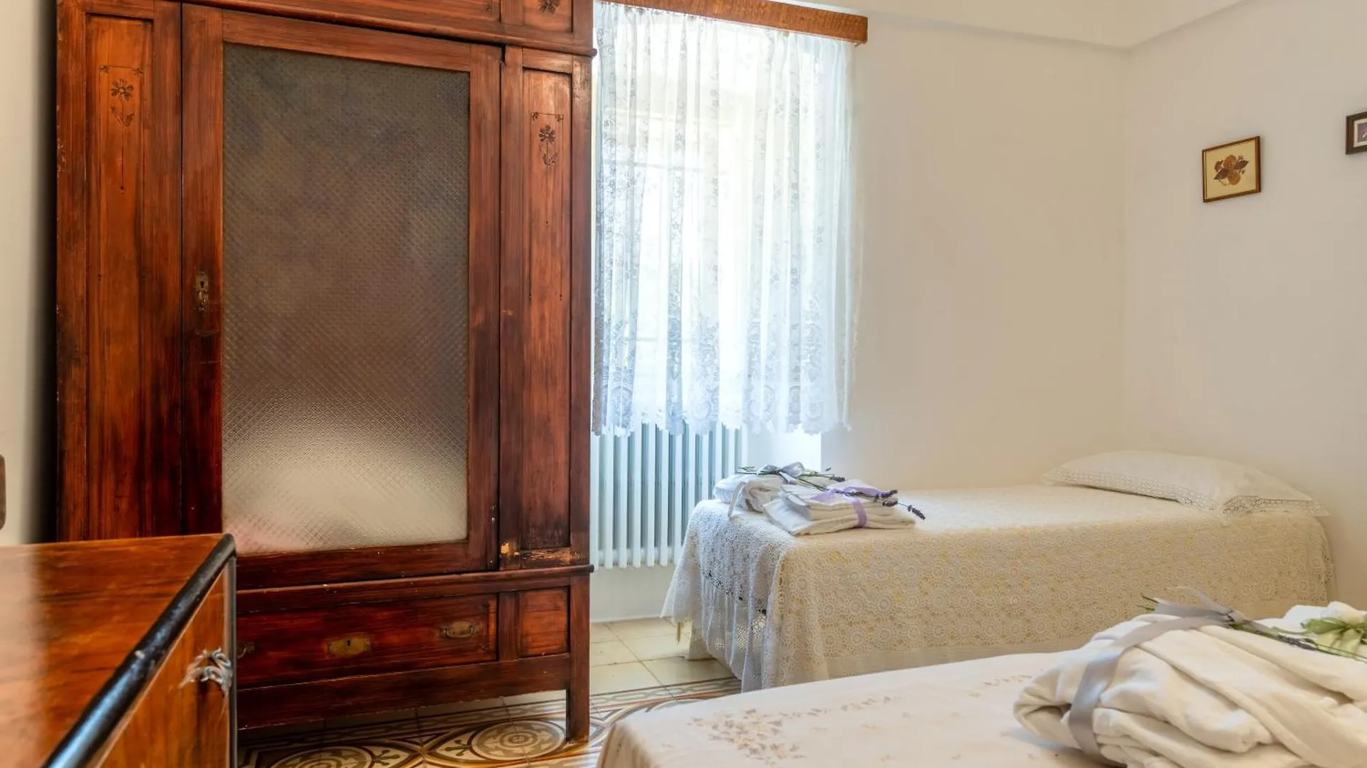 Dimora Vento Antico By Il Pumo Di Puglia Apartment Rome Italy
